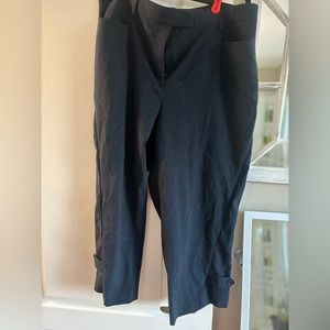 Additional Elle cropped pants